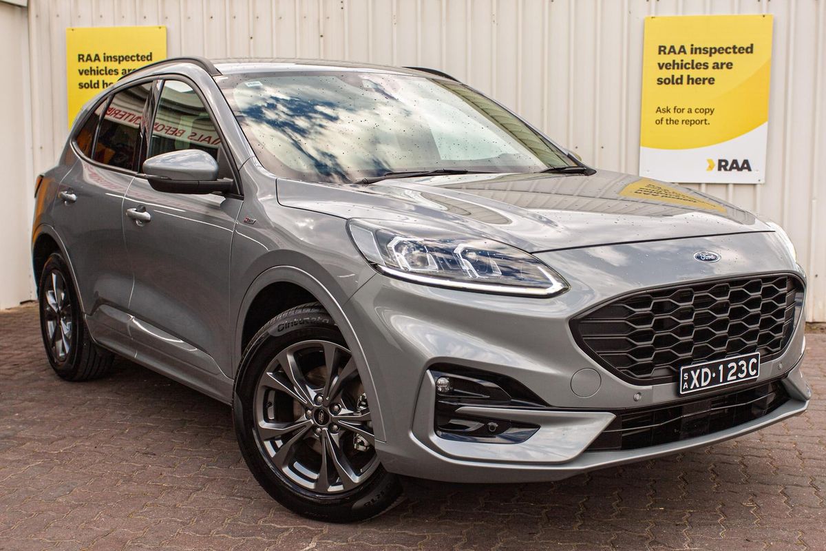 2022 Ford Escape ST-Line ZH
