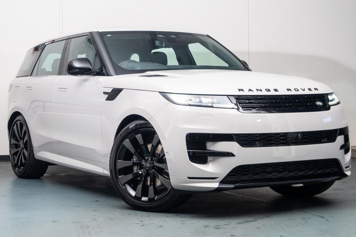 2026 Land Rover Range Rover Sport D300 Dynamic SE L461