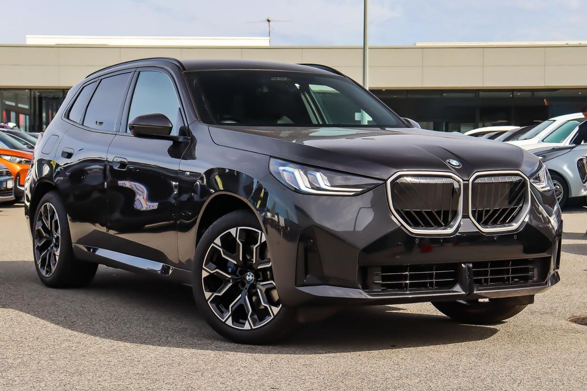 2025 BMW X3 30e xDrive G45