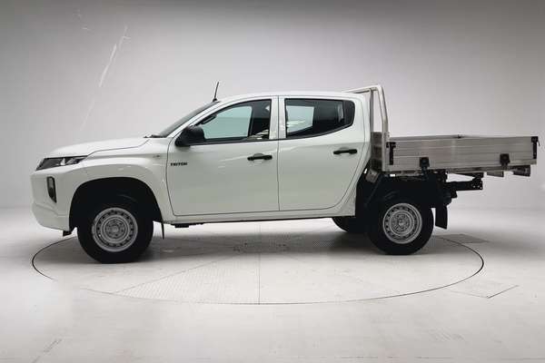2022 Mitsubishi Triton GLX MR 4X4 thumb-6