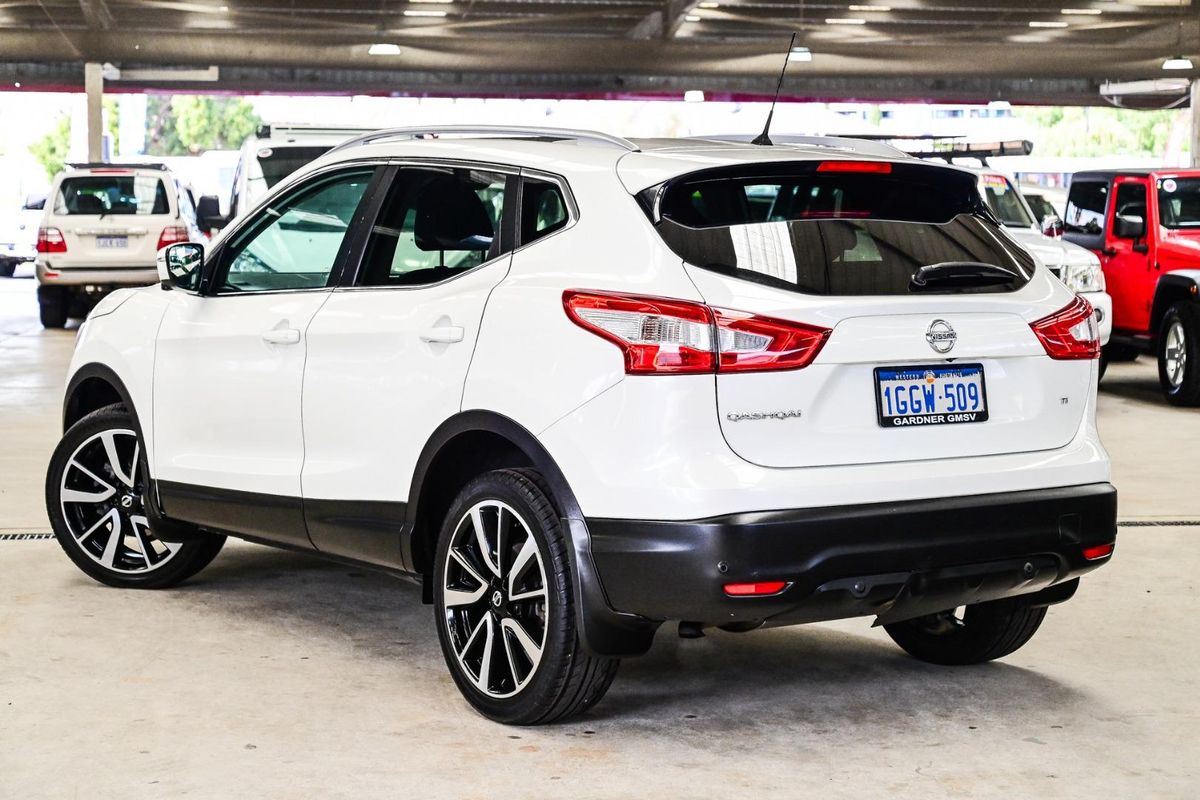 2016 Nissan QASHQAI Ti J11