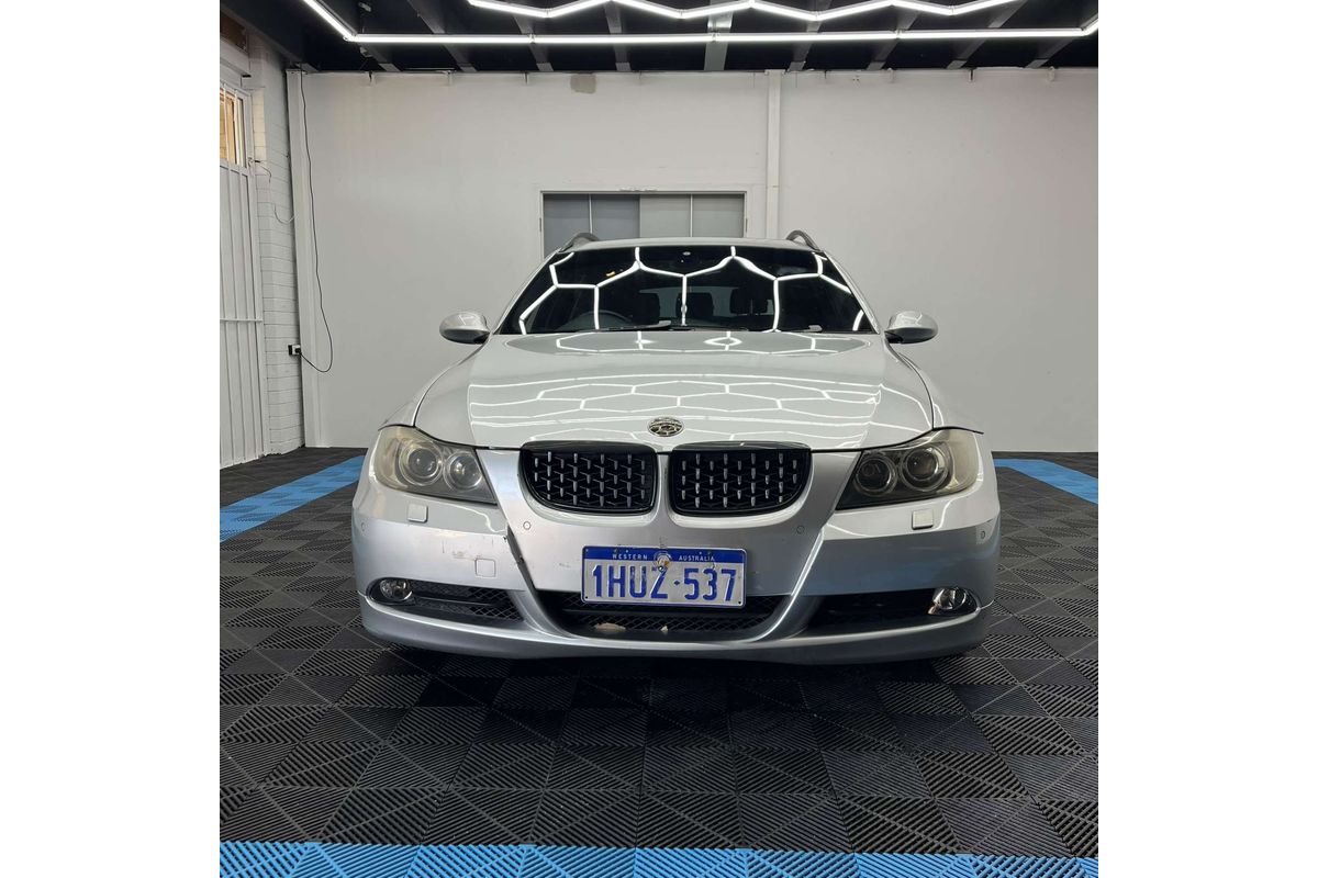 2008 BMW 3 Series 320i E91