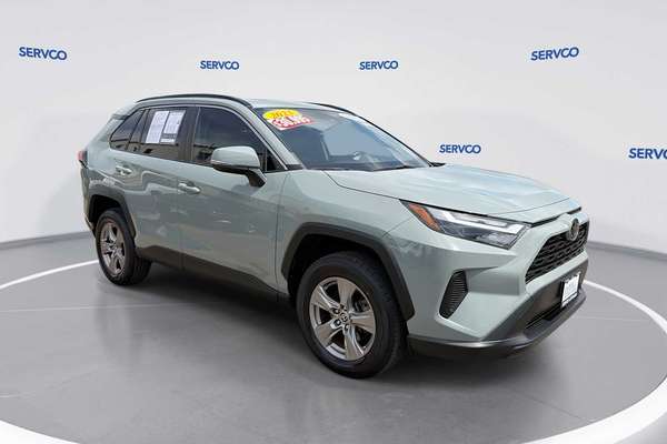 2023 Toyota RAV4 XLE