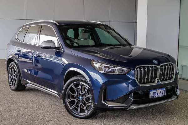 2023 BMW iX1 xDrive30 xLine U11