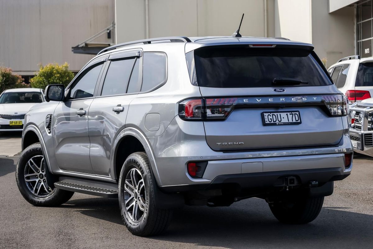 2025 Ford Everest Trend 2.0L