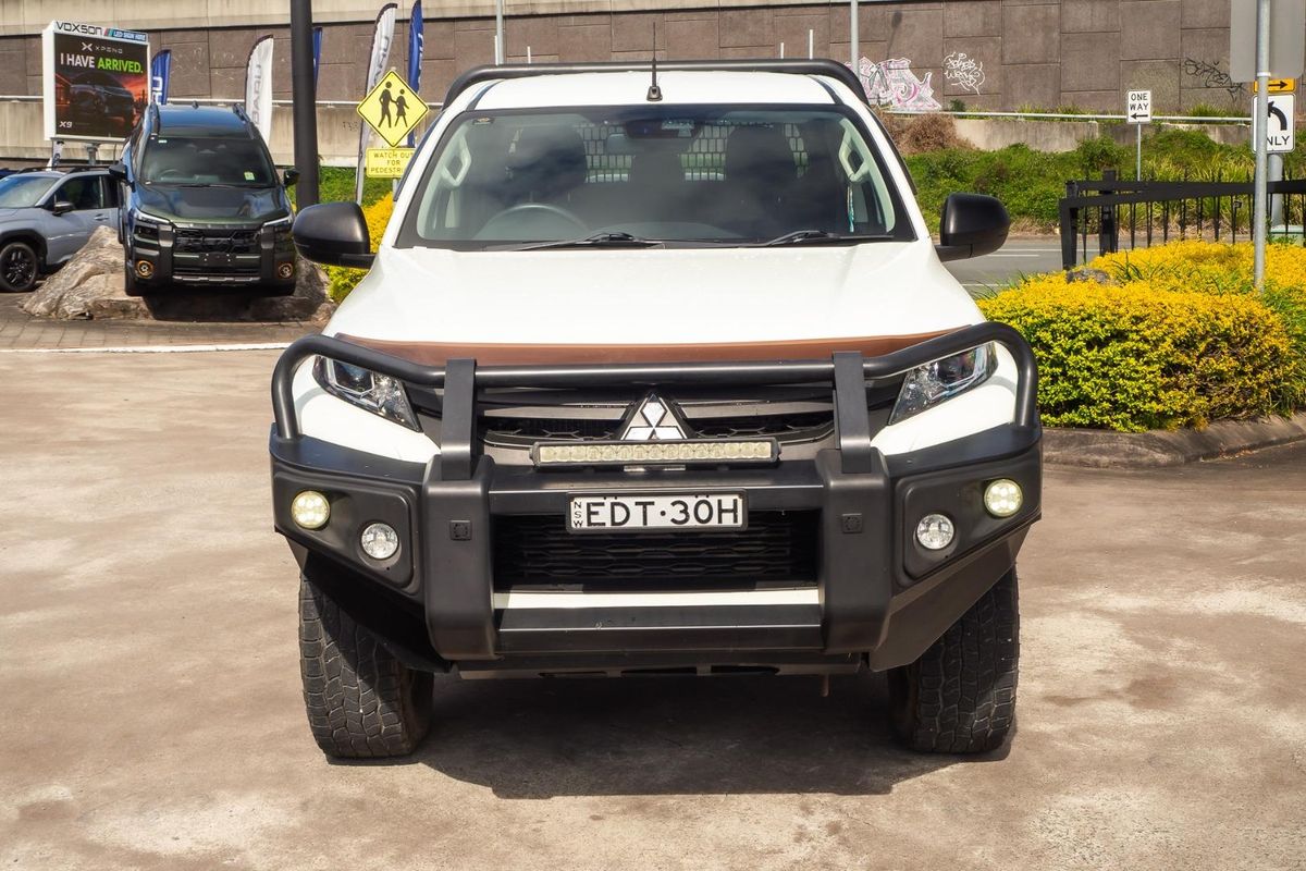 2019 Mitsubishi Triton GLX+ MR 4X4
