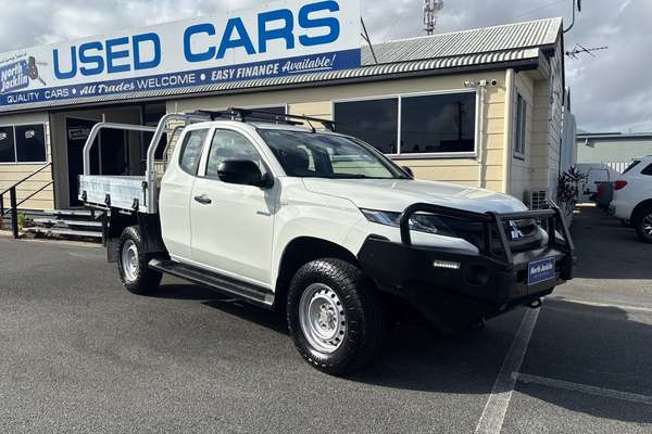2023 Mitsubishi Triton GLX MR 4X4