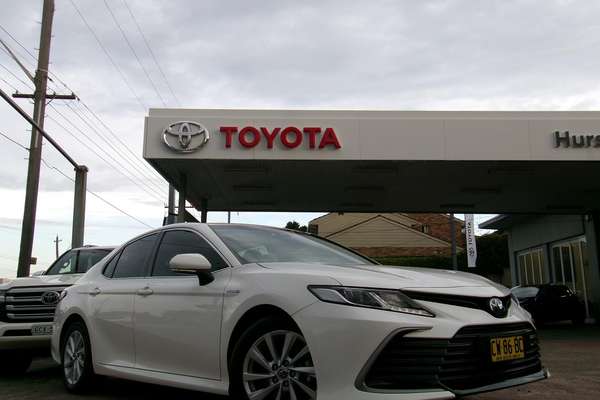 2022 Toyota Camry Ascent AXVH70R