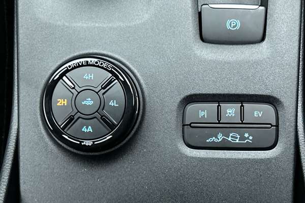 2025 Ford Ranger PHEV Stormtrak 4X4 2.3L thumb-16