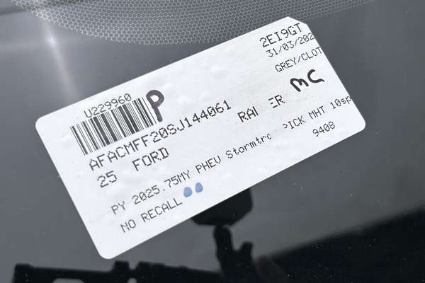 2025 Ford Ranger PHEV Stormtrak 4X4 2.3L thumb-23