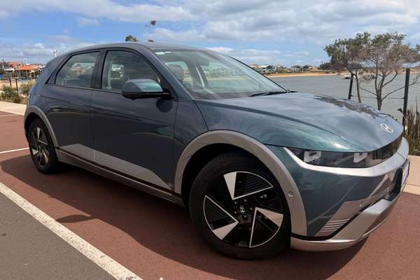 2025 Hyundai IONIQ 5 NE.V6