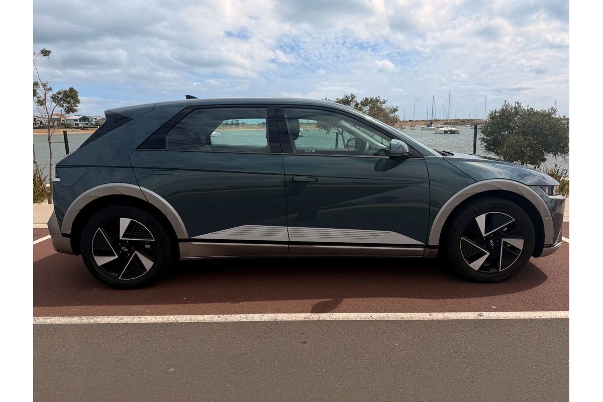 2025 Hyundai IONIQ 5 NE.V6