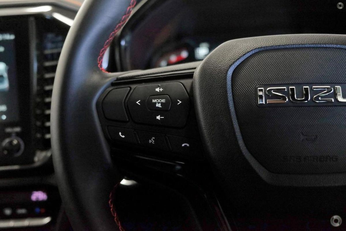 2026 Isuzu D-MAX X-TERRAIN 4X4 image 11