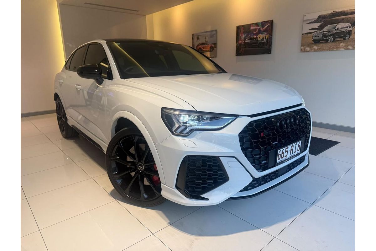 2022 Audi RS Q3 F3