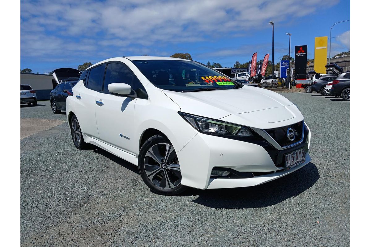 2019 Nissan LEAF ZE1