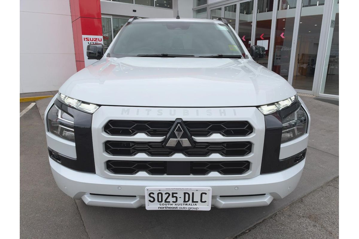 2025 Mitsubishi Triton GSR MV 4X4