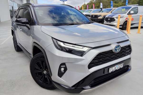 2024 Toyota RAV4 XSE AXAH54R