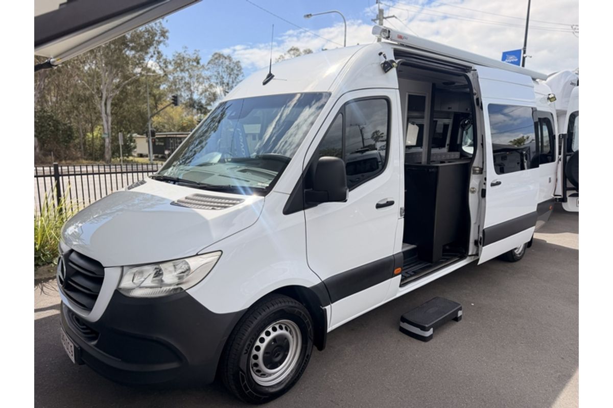 2019 Mercedes-Benz Sprinter CAMPERVAN 2 SWIV SEAT CONV