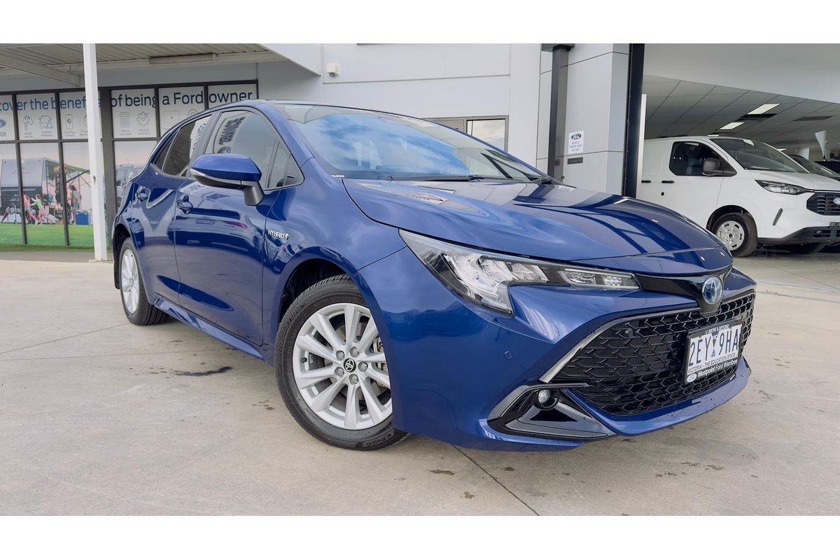 2023 Toyota Corolla SX Hybrid ZWE219R