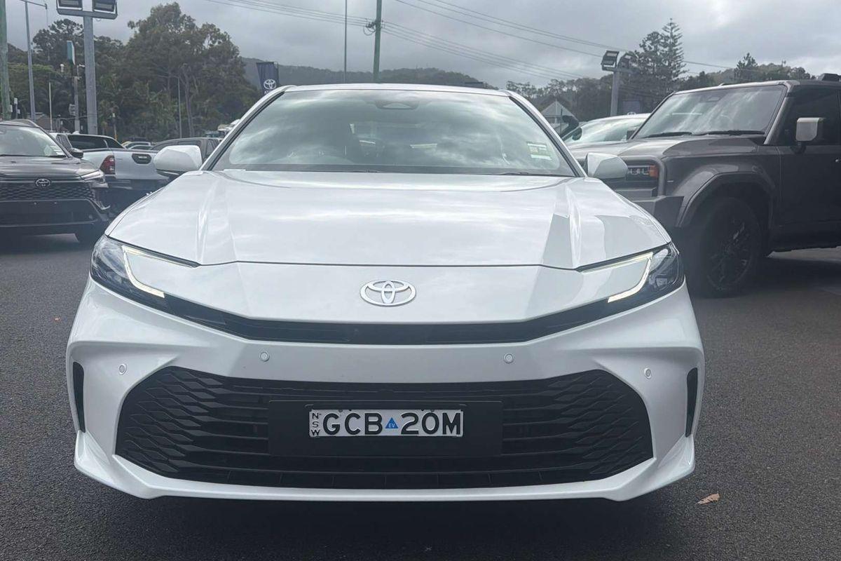 2026 Toyota Camry Ascent AXVH80R