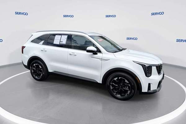 2024 Kia Sorento S