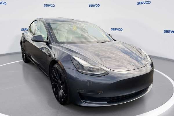 2023 Tesla Model 3 Performance