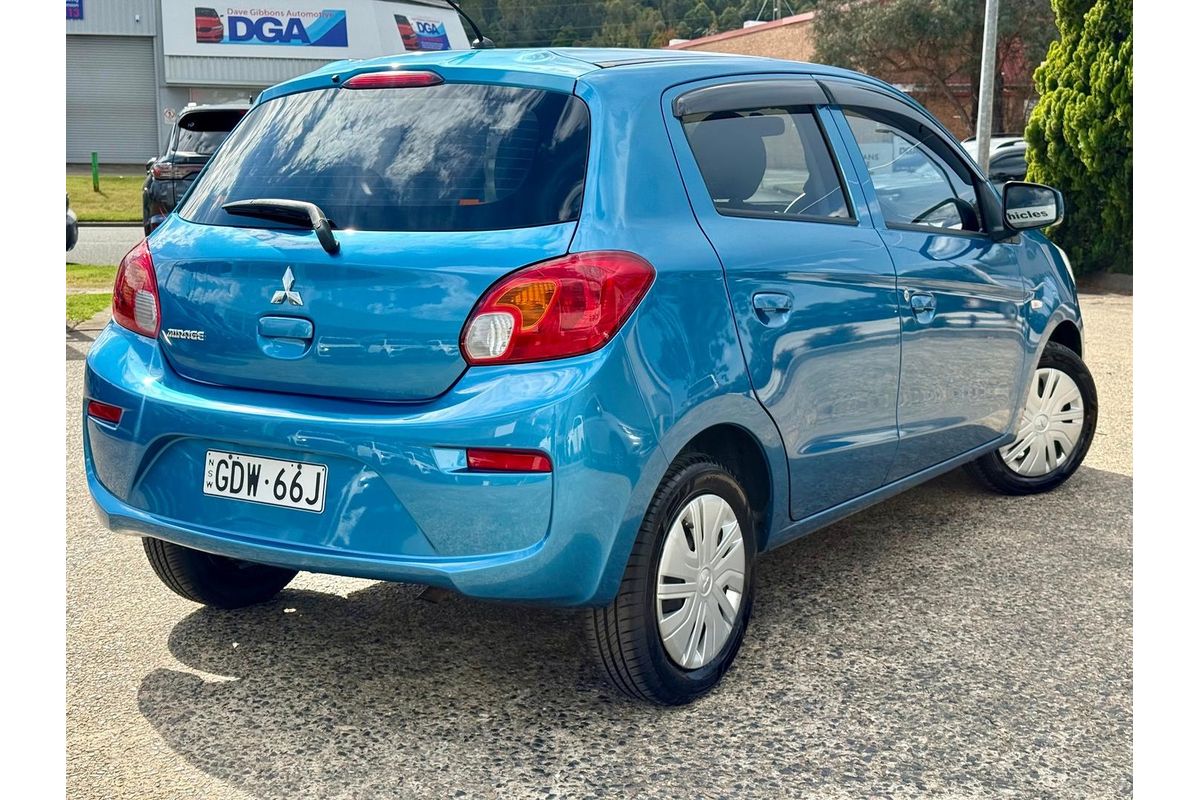 2019 Mitsubishi Mirage ES LA