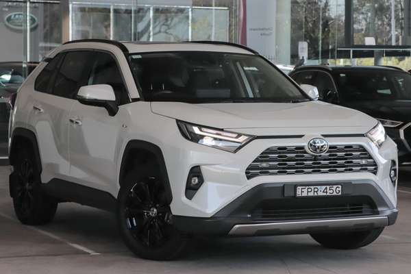 2025 Toyota RAV4 Cruiser AXAH54R