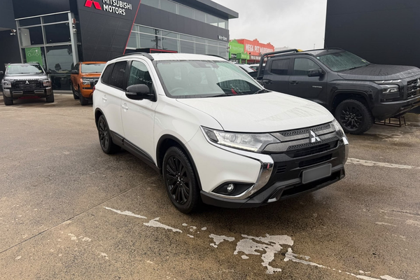 2020 Mitsubishi Outlander Black Edition ZL