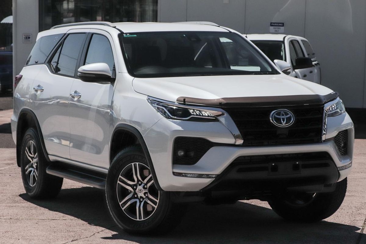 2023 Toyota Fortuner GXL GUN156R