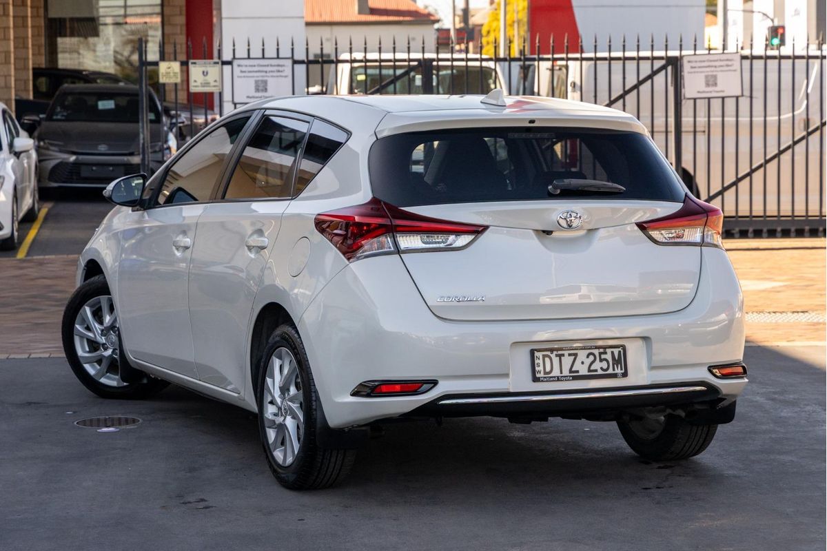 2017 Toyota Corolla Ascent Sport ZRE182R