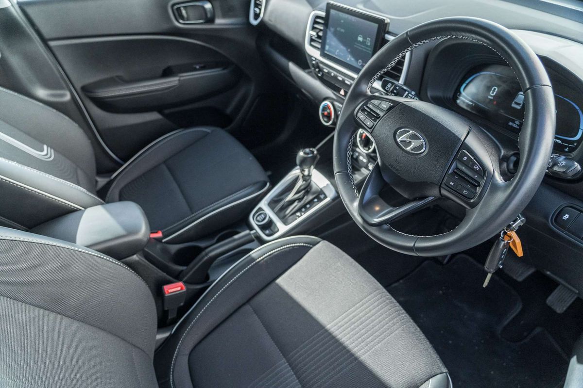 2024 Hyundai Venue Active QX.V5