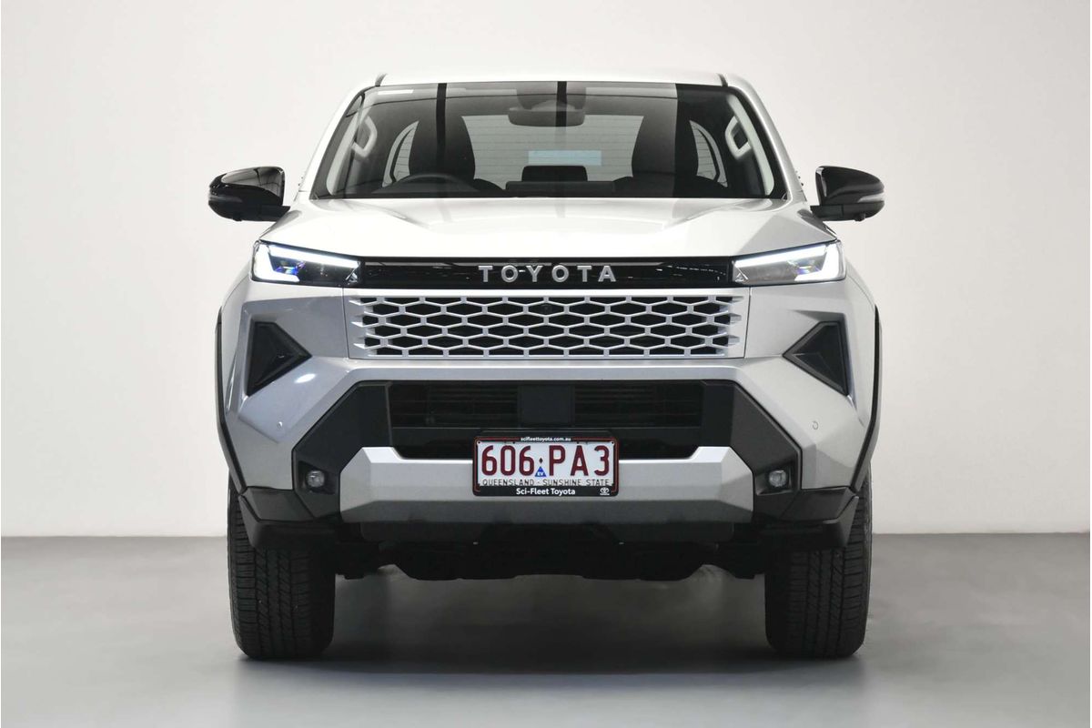 2026 Toyota Hilux SR5 48V GUN227R 4X4