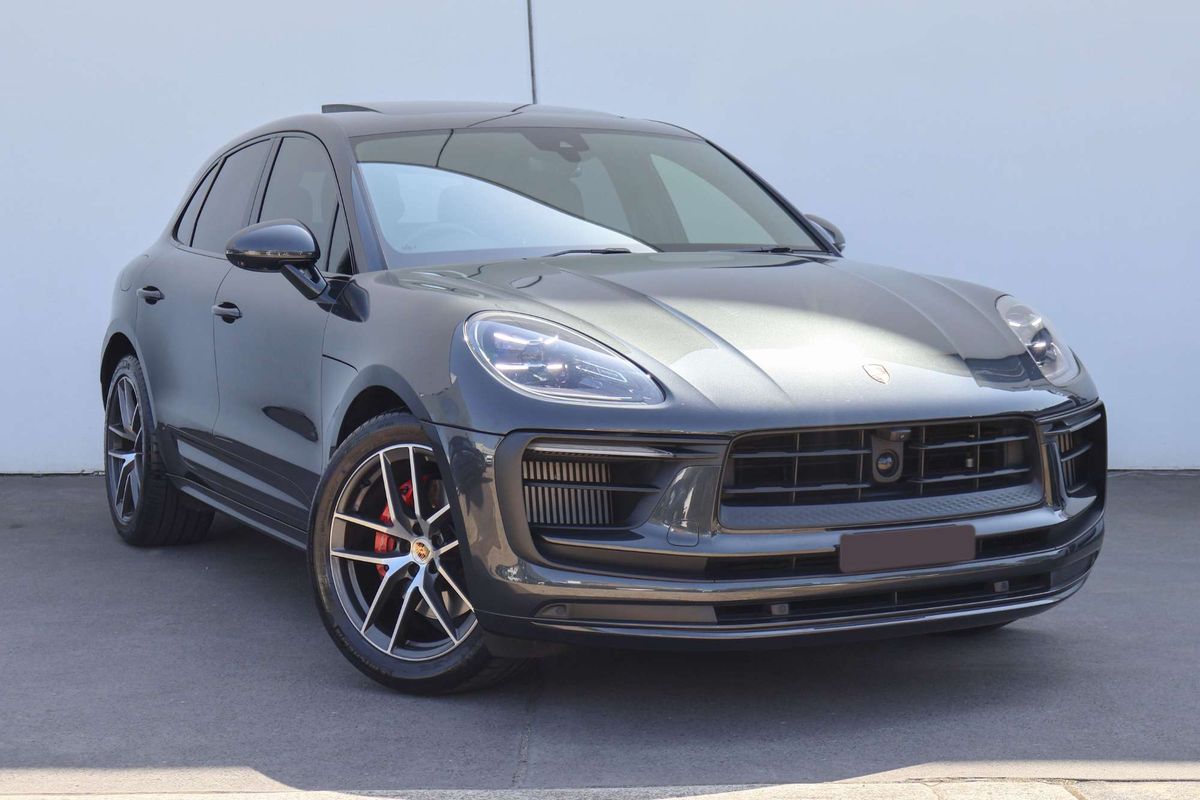 2022 Porsche Macan S 95B