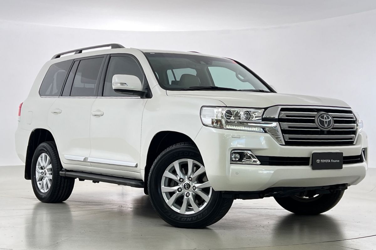 2019 Toyota Landcruiser Sahara VDJ200R