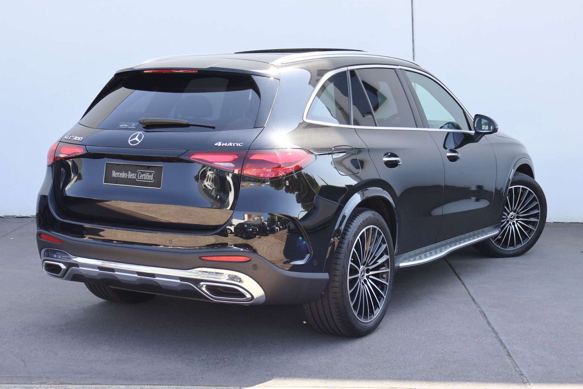 2025 Mercedes-Benz GLC-Class GLC300 X254