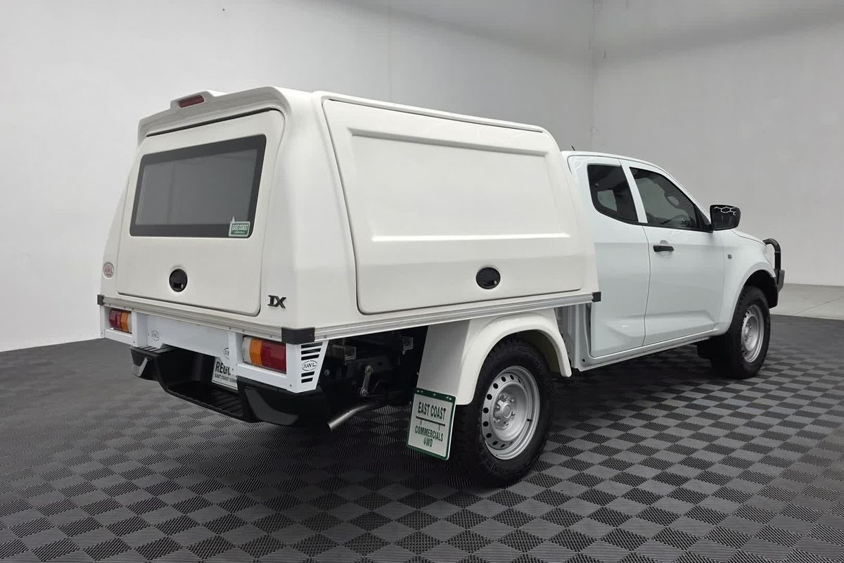 2022 Isuzu D-MAX SX 4X4
