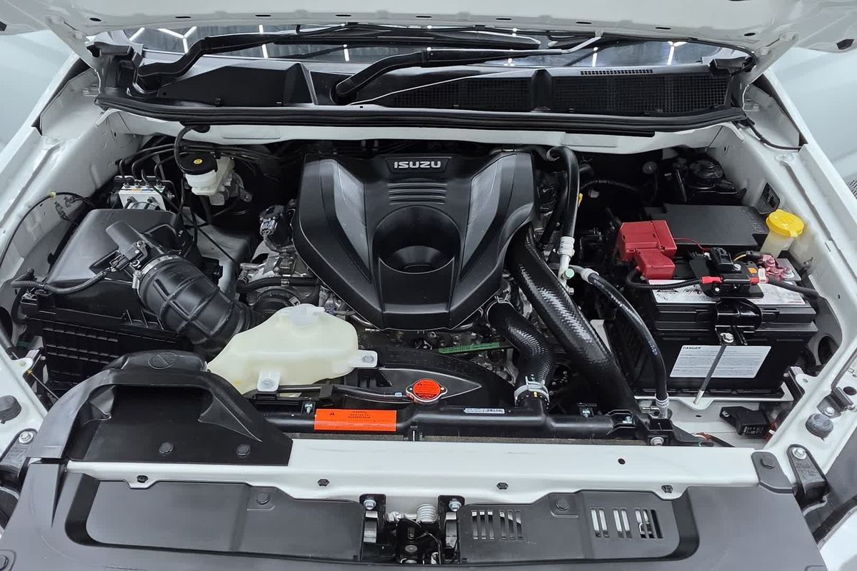 2022 Isuzu D-MAX SX 4X4