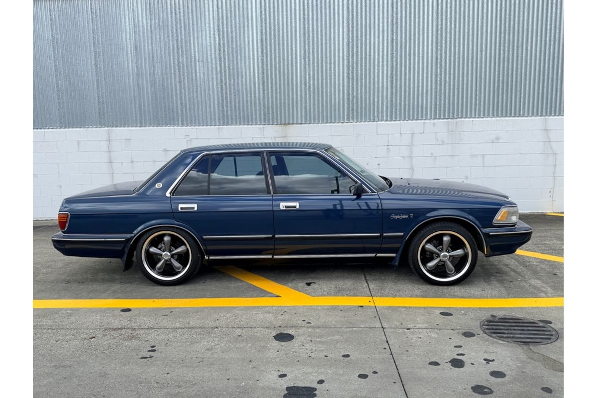 1990 Toyota Crown ROYAL SALOON