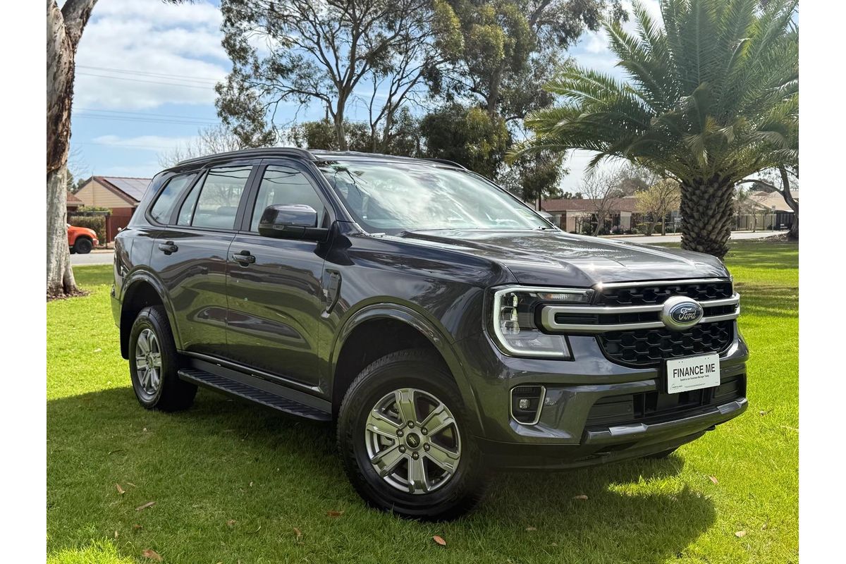 2025 Ford Everest Ambiente 2.0L
