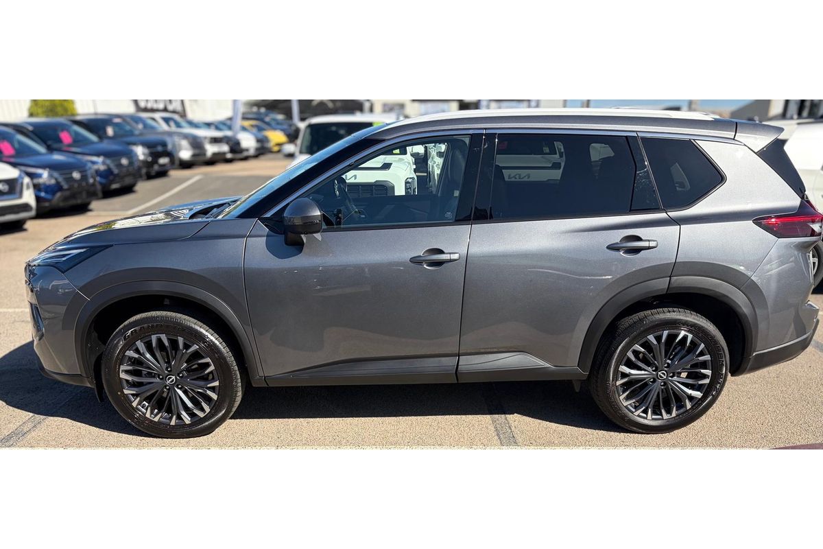 2025 Nissan X-TRAIL Ti T33