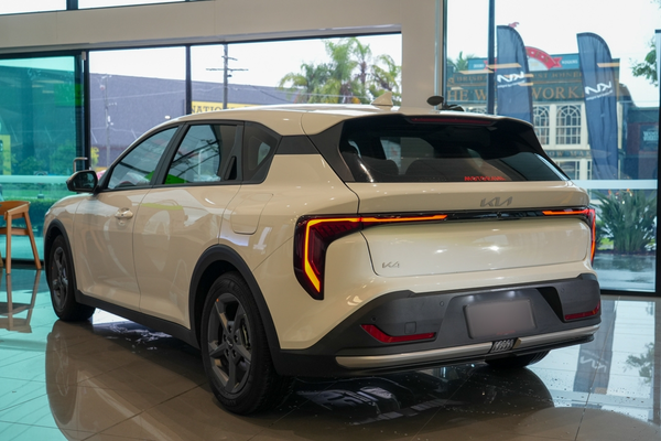 2026 Kia K4 S CL4m thumb-5