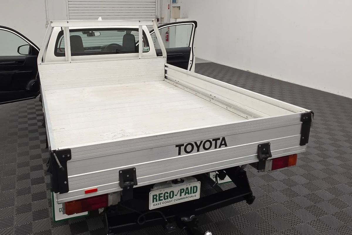 2022 Toyota Hilux Workmate TGN121R Rear Wheel Drive