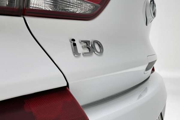 2022 Hyundai i30 N Line PD.V4 thumb-21