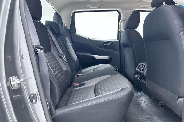 2023 Nissan Navara SL Warrior D23 4X4 thumb-11