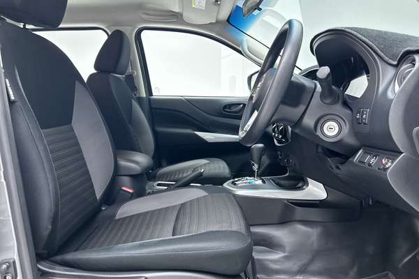 2023 Nissan Navara SL Warrior D23 4X4 thumb-12