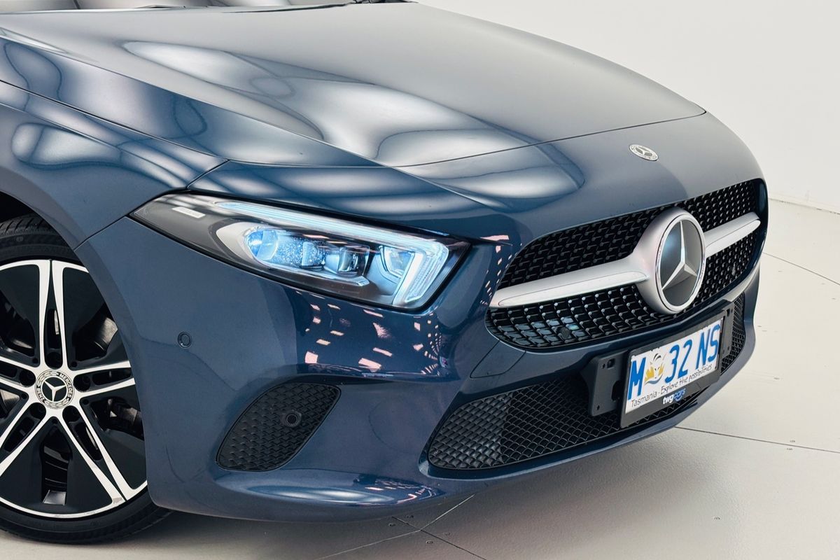 2022 Mercedes-Benz A180 V177