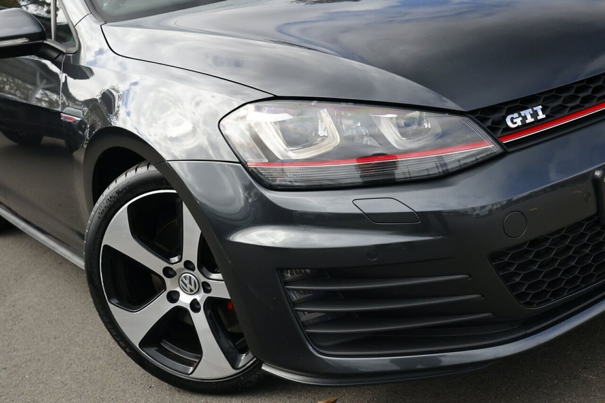 2015 Volkswagen Golf GTI 7