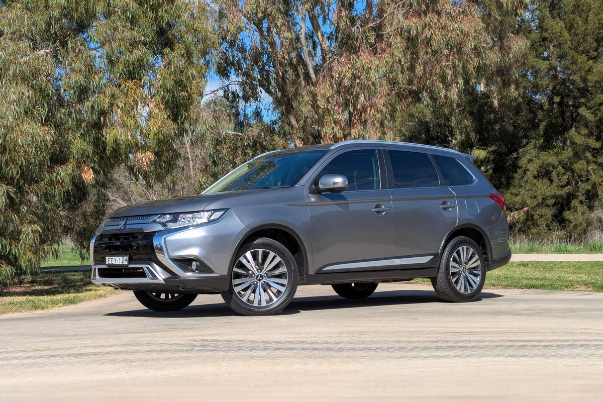 2019 Mitsubishi Outlander LS ZL