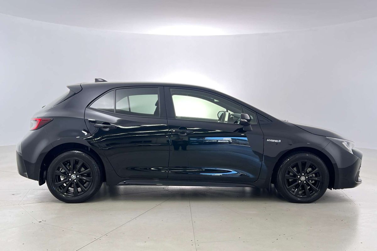 2022 Toyota Corolla Ascent Sport Hybrid ZWE219R